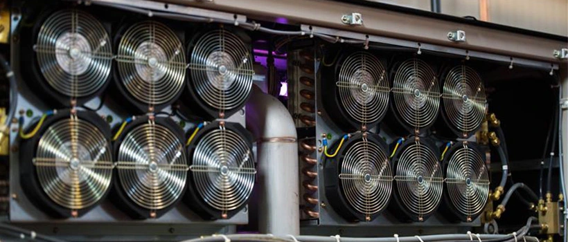 the air cooling vs liquid cooling data center debate is common among IT professionals